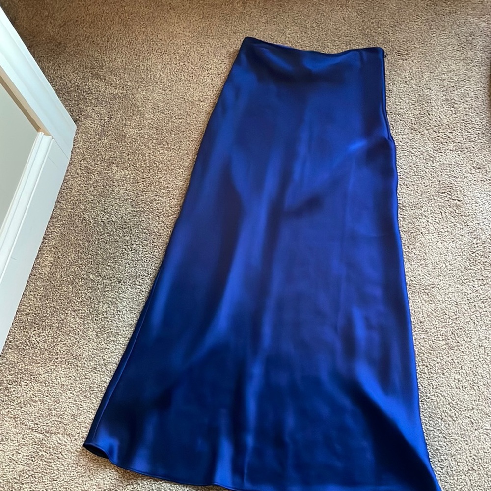 Never used. Cleaning out closet